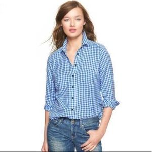 Gap gingham boyfriend shirt